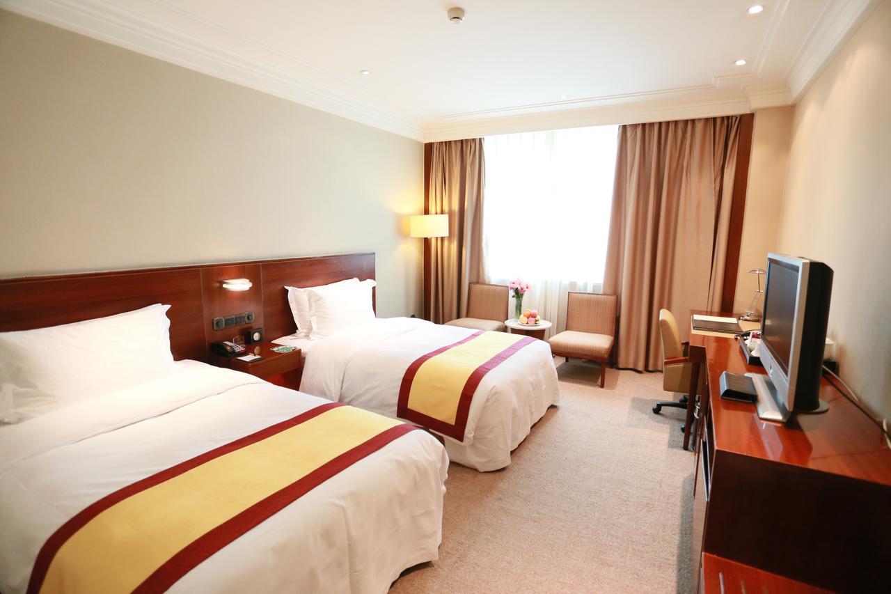 San Want Hotel Xining Buitenkant foto