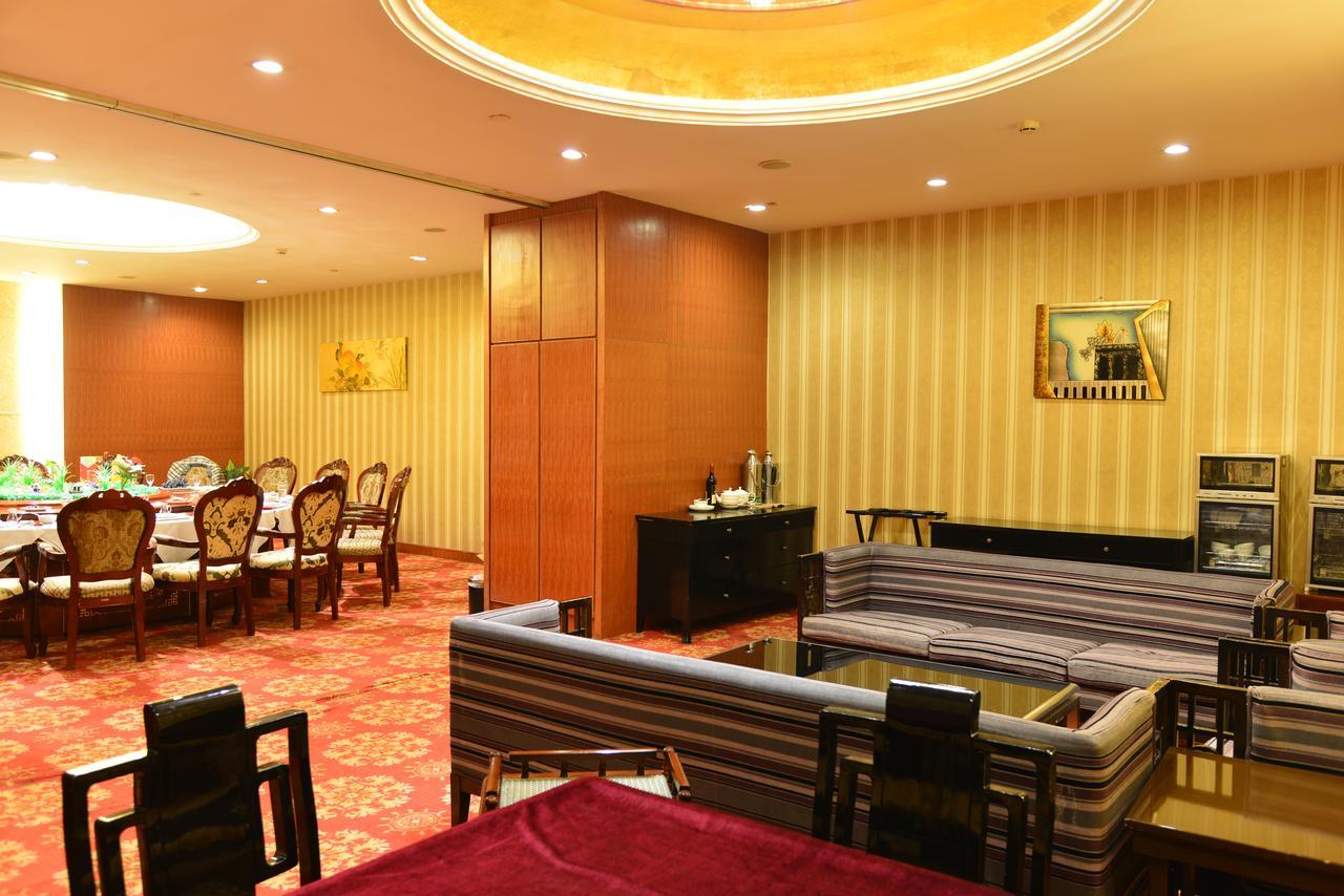 San Want Hotel Xining Buitenkant foto