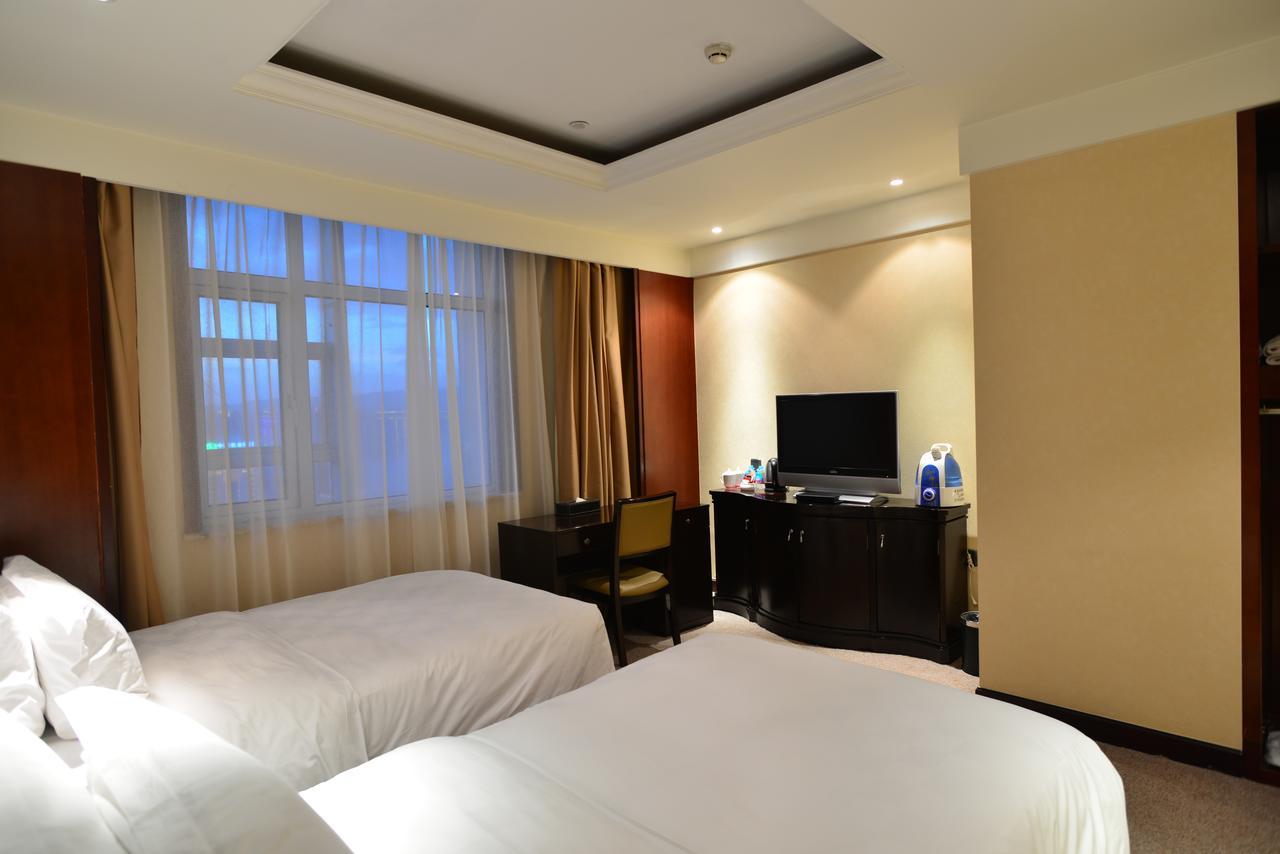 San Want Hotel Xining Buitenkant foto