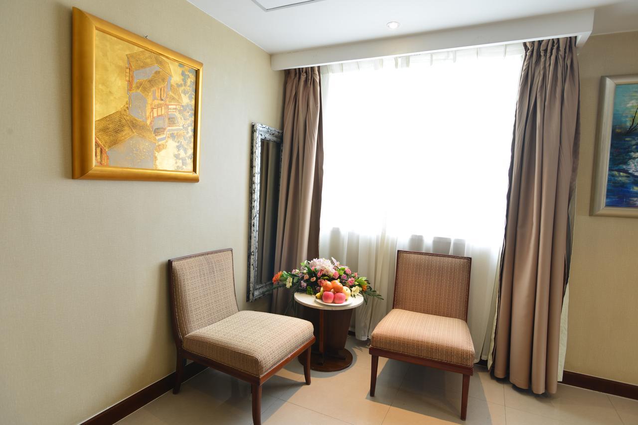 San Want Hotel Xining Buitenkant foto